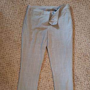 Amanda + chelsea dress pants gray size 4